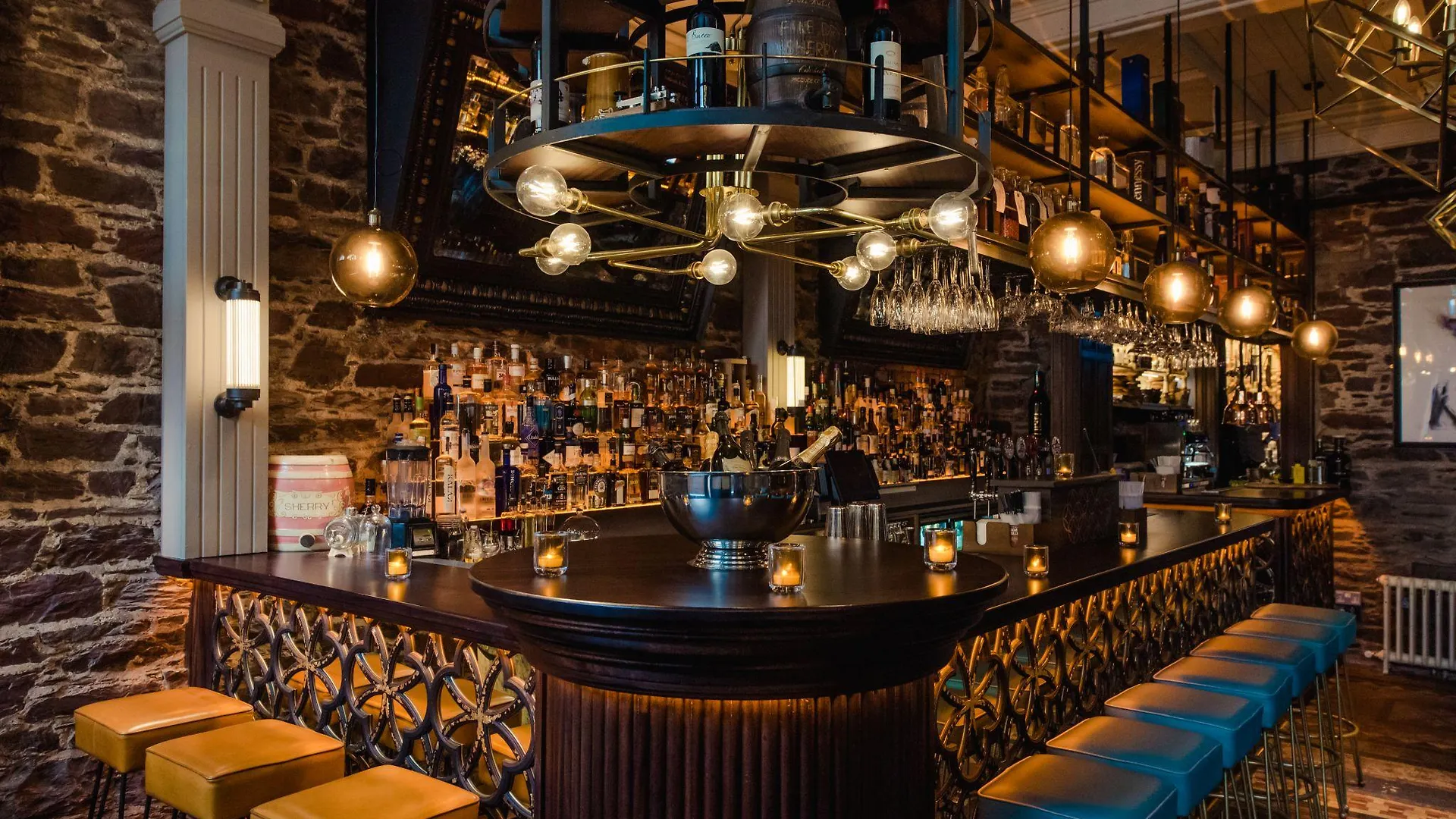 Hotel Isaacs Cork City